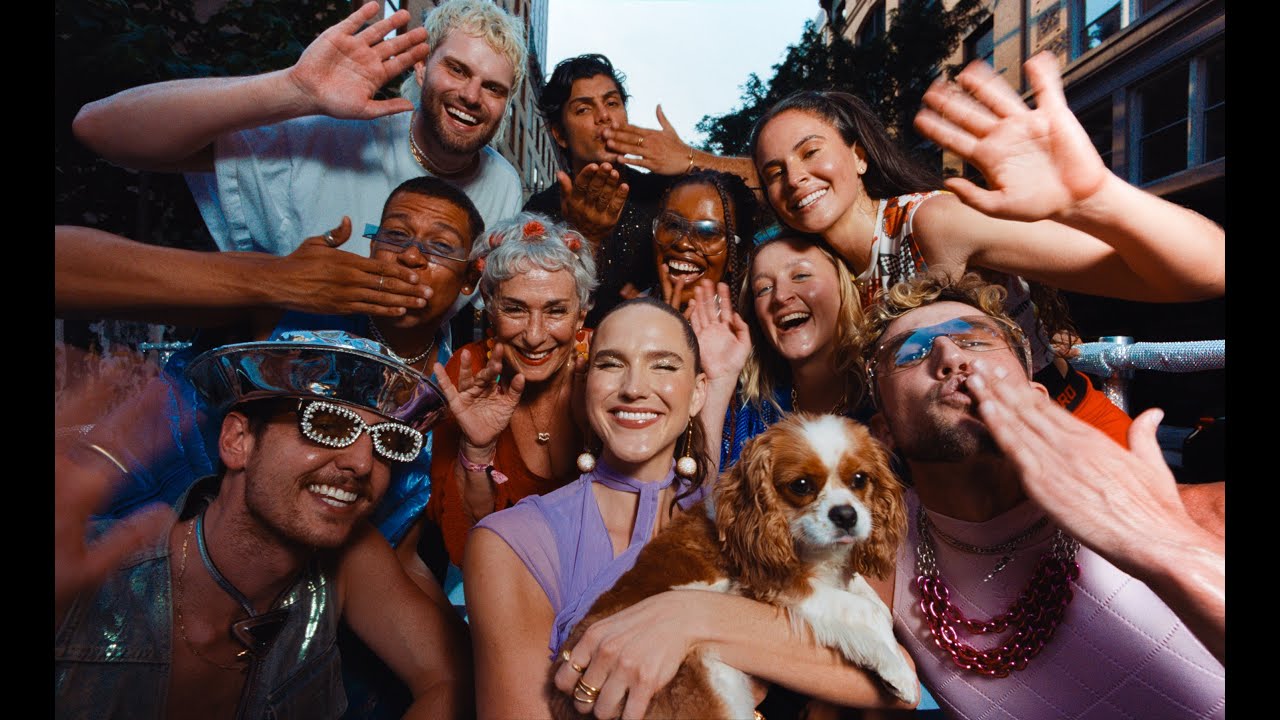 SOFI TUKKER – Woof (feat. Kah-Lo) [Official Music Video]