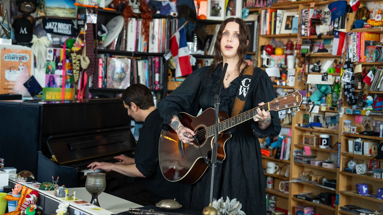 Chelsea Wolfe: Tiny Desk Concert