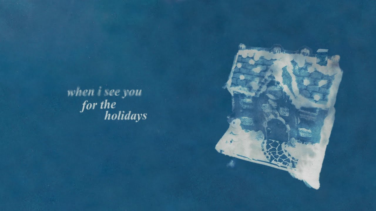 Conan Gray – Holidays (Official Lyric Video)