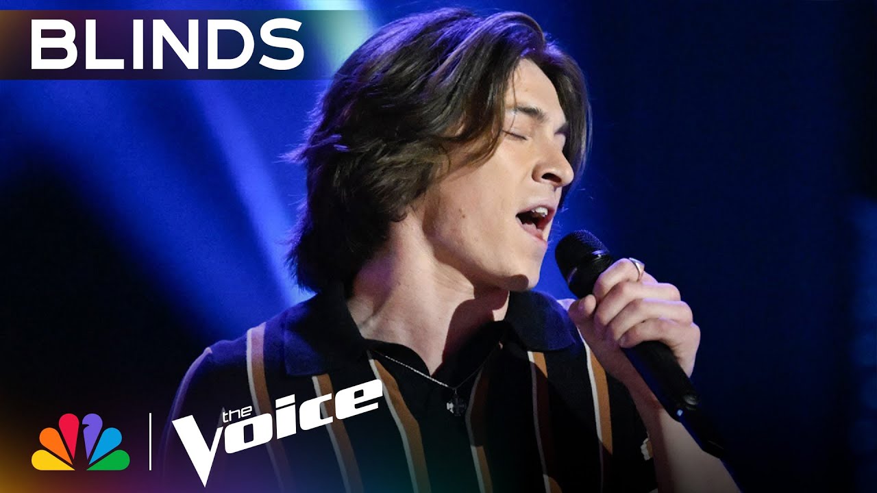 Michael Alexandersson Charms with “Ain’t That a Kick In the Head” | The Voice Blind Auditions | NBC