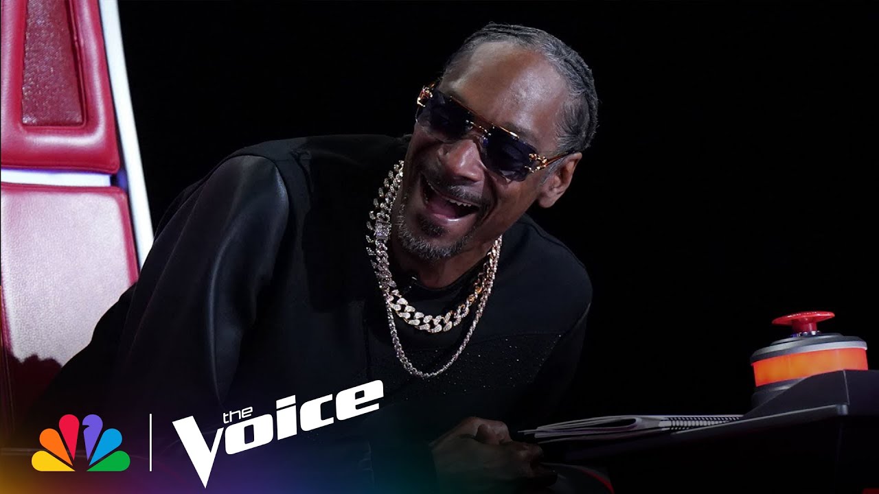 Snoop Shows Off His Jump Roping Skills and More Hilarious Outtakes | The Voice | NBC