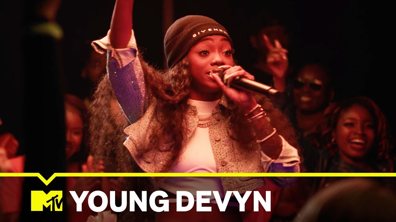 Young Devyn Performs “Walking Sex” | MTV Live: Women In Rap