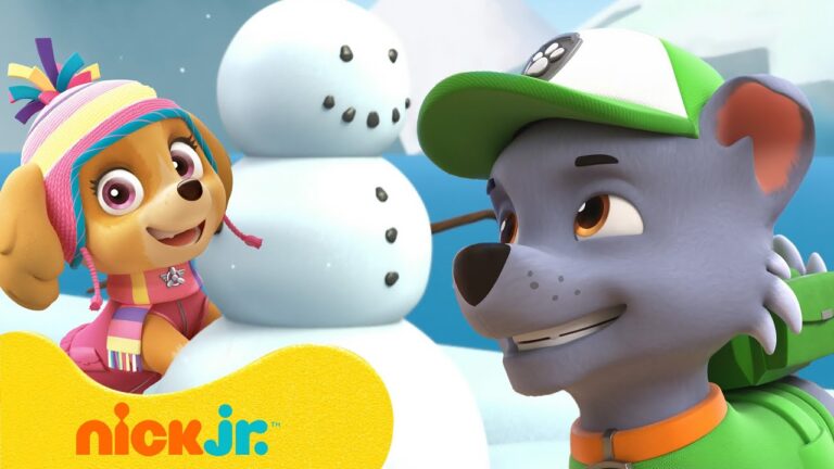 PAW Patrol Build a Snowman! ⛄️ 10 Minutes | Nick Jr.