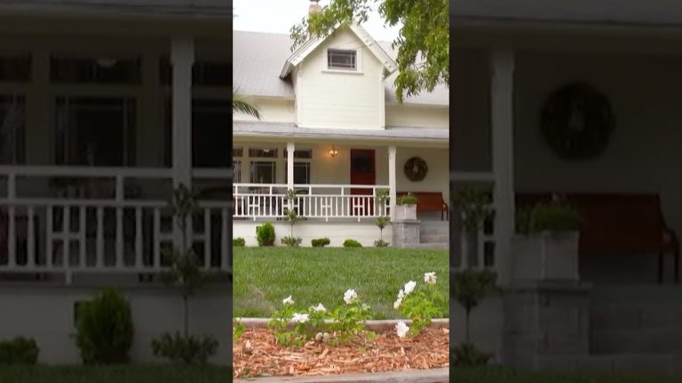 1890 Victorian Farmhouse Restoration | Restored #MagnoliaNetwork