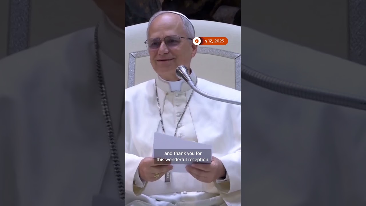 Pope Leo jokes with reporters at first media audience