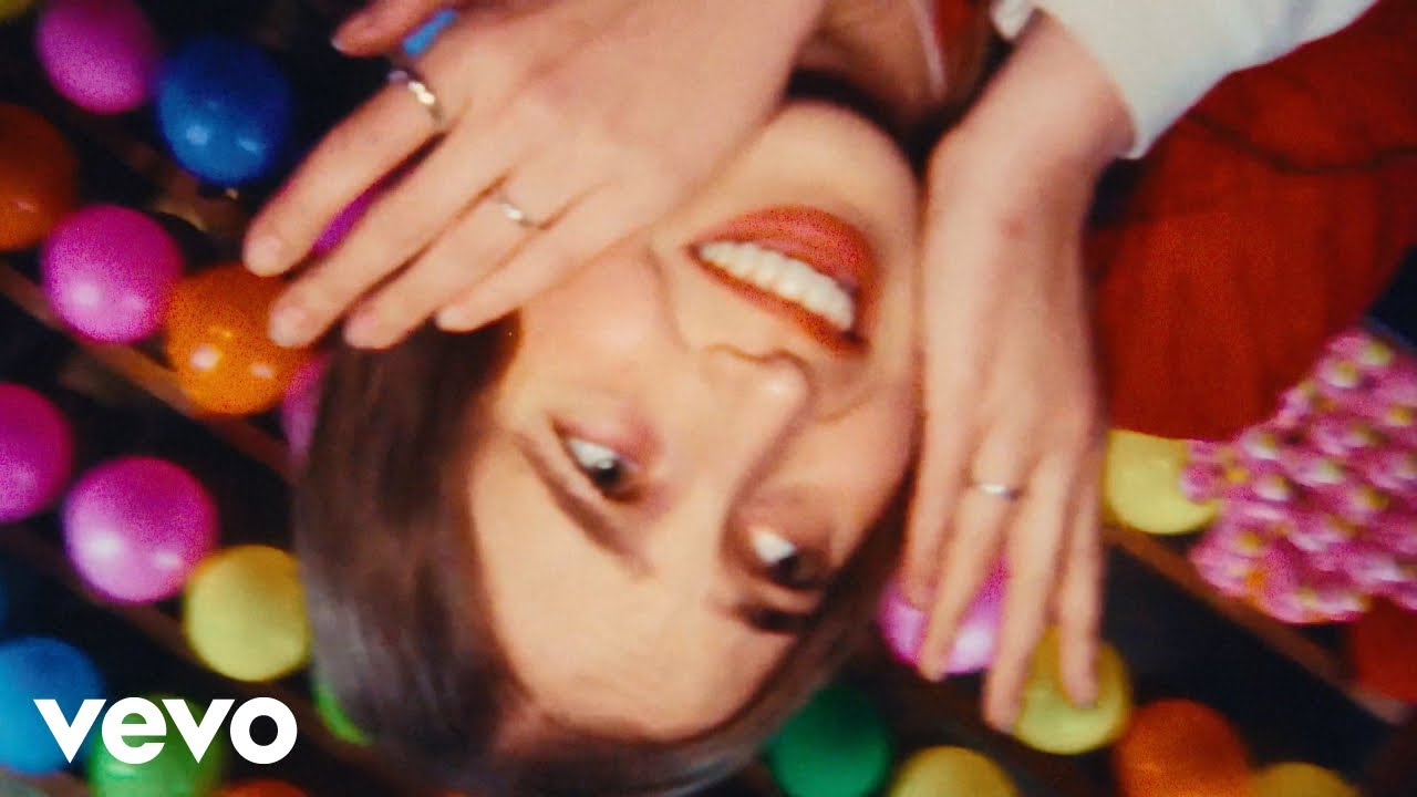 Hatchie – Only One Laughing (Official Video)