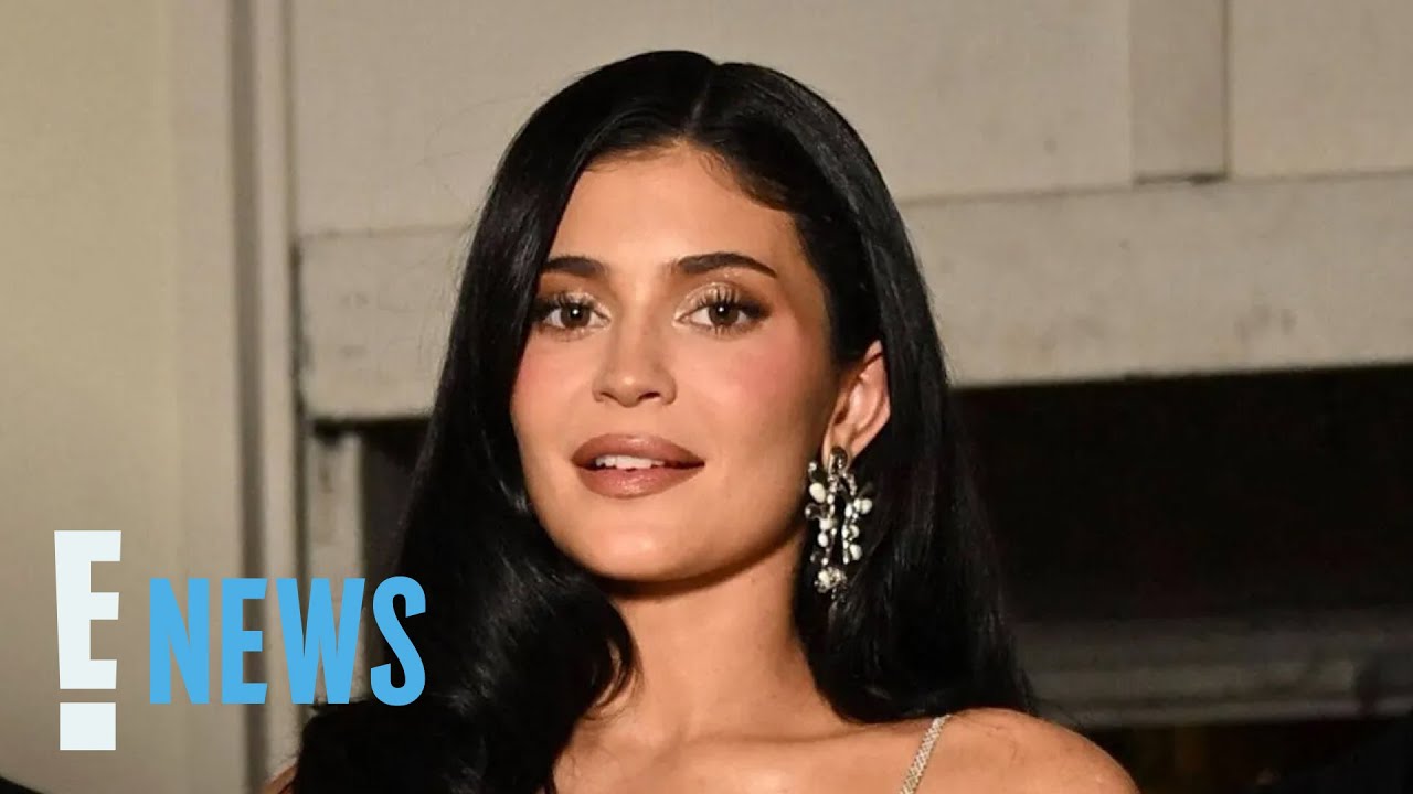 Kylie Jenner Drops Jaws in Plunging Silver Gown at Paris Fashion Week | E! News