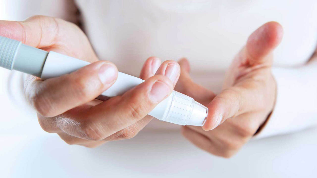 Researchers Discover Vitamin With Potential to Help Control Blood Sugar Levels