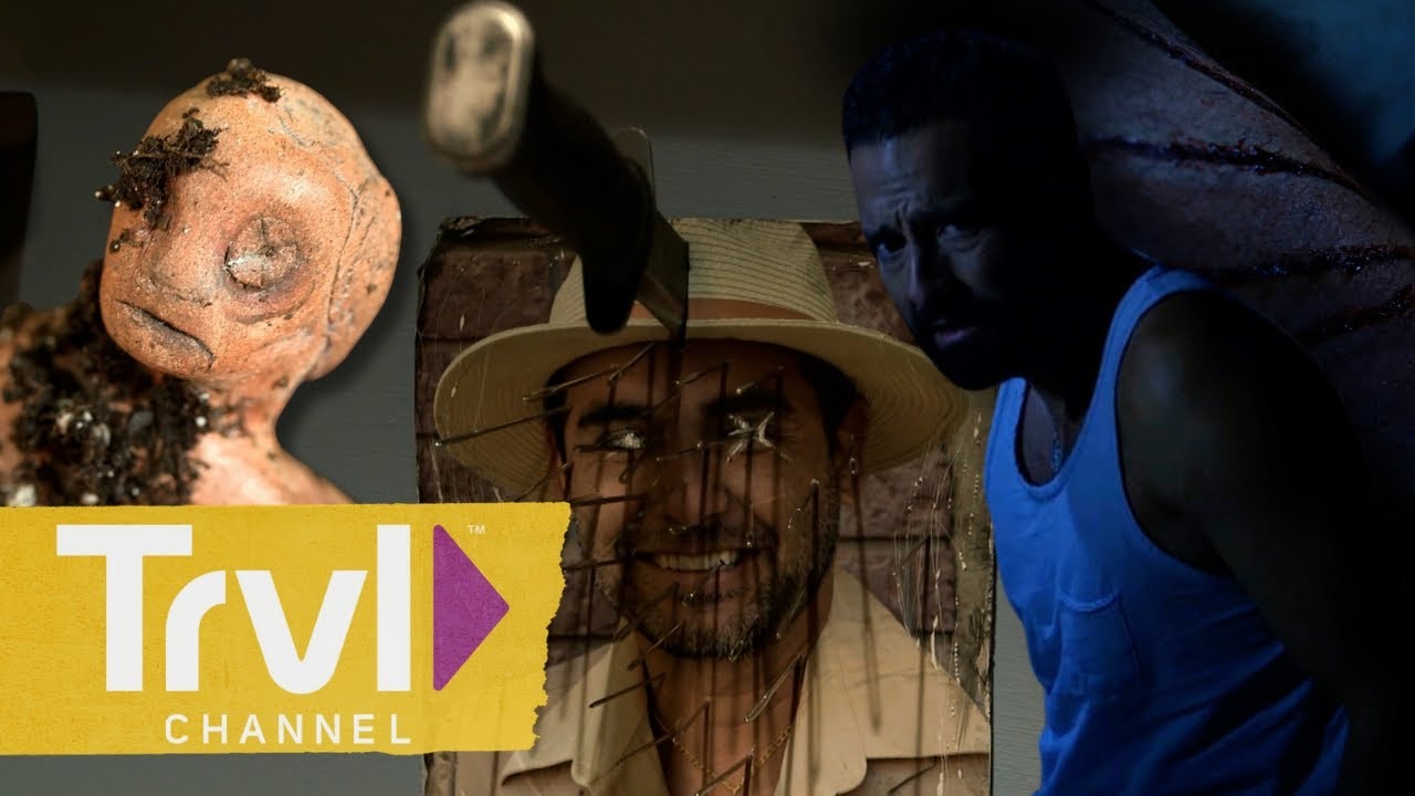 A DEADLY Family Curse… | A Haunting | Travel Channel