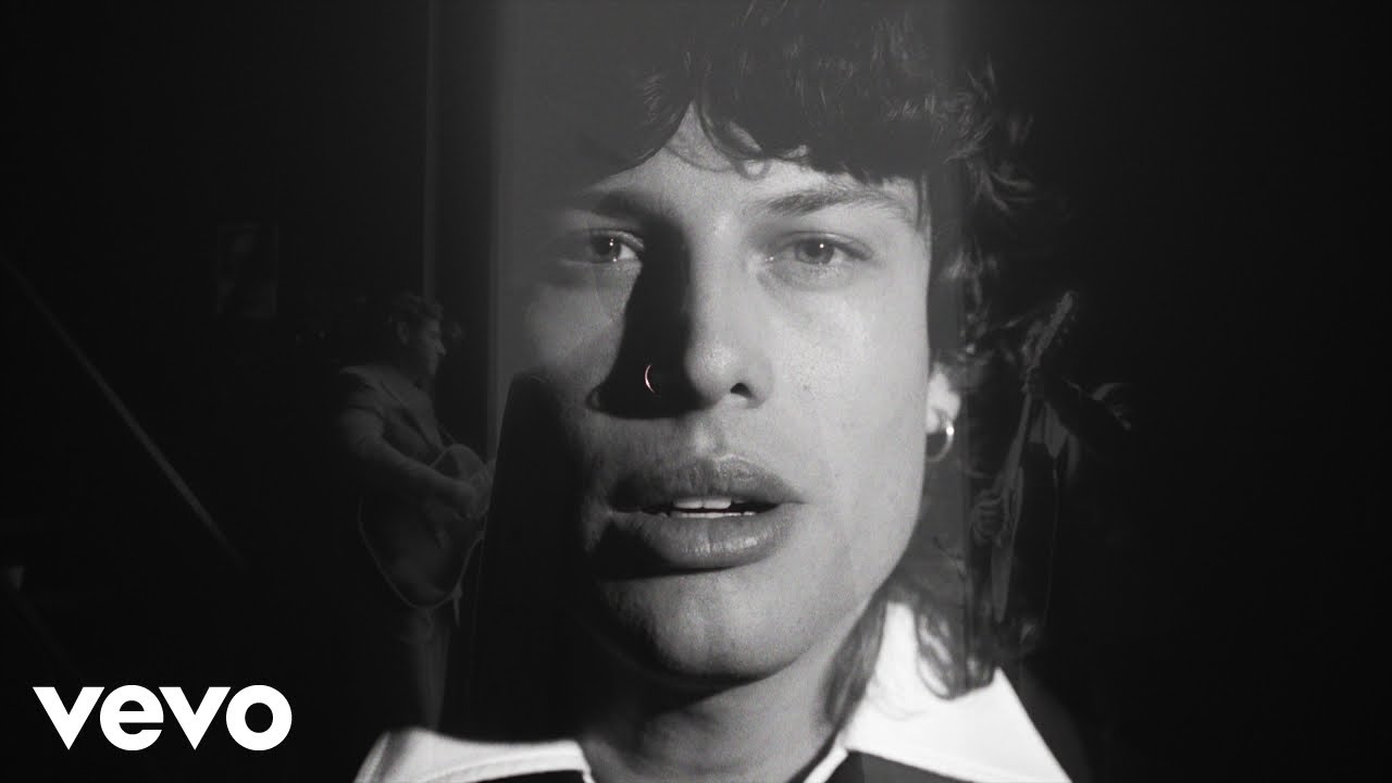 Reik, Leo Rizzi – Aquí en la Arena (Video Oficial)