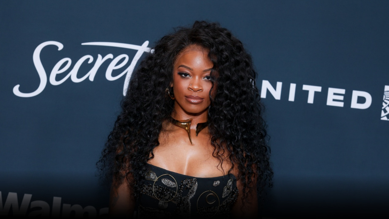 Ari Lennox – “Twin Flame”