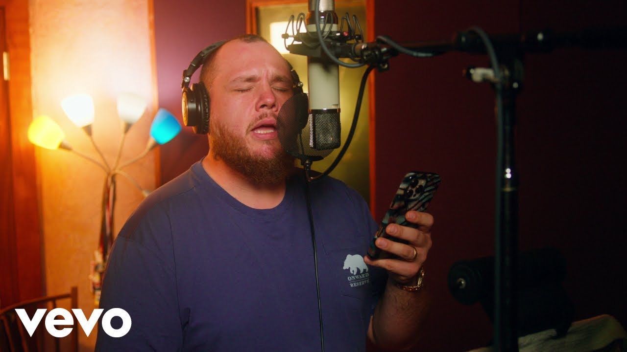 Luke Combs – Sleepless in a Hotel Room (Official Studio Video)