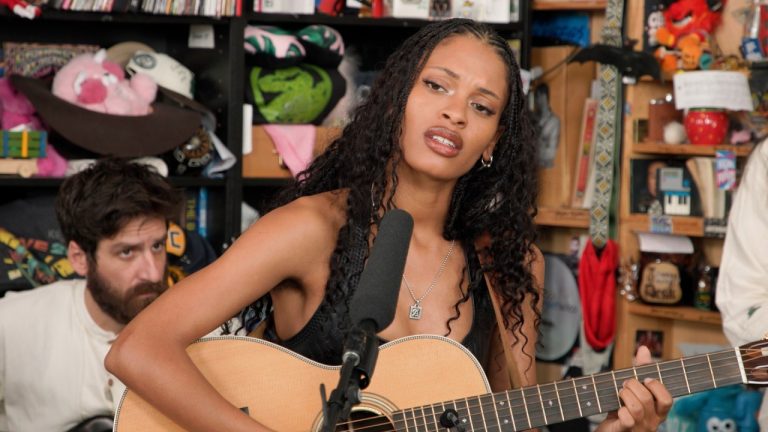 Annahstasia: Tiny Desk Concert