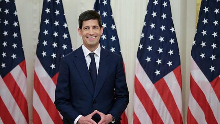 Warsh Says He’ll Lead a ‘Reform-Oriented’ Fed