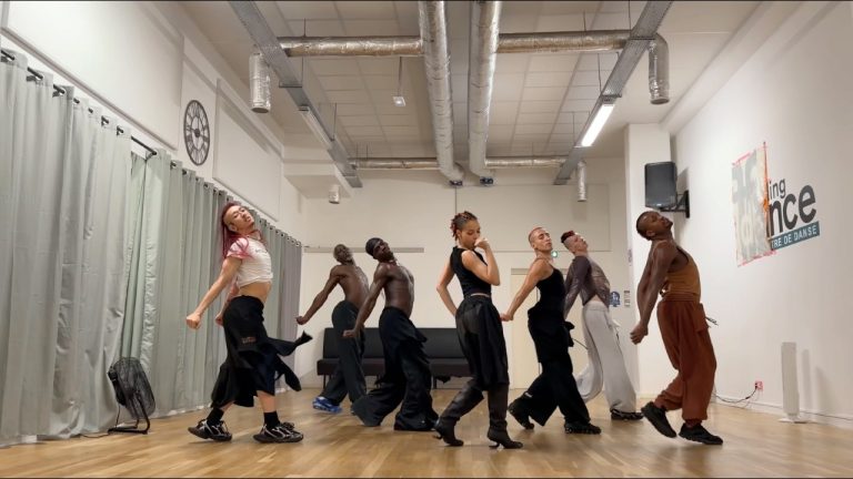 FKA twigs – On Your Mind (feat. Lil Yachty) (Official Choreography)