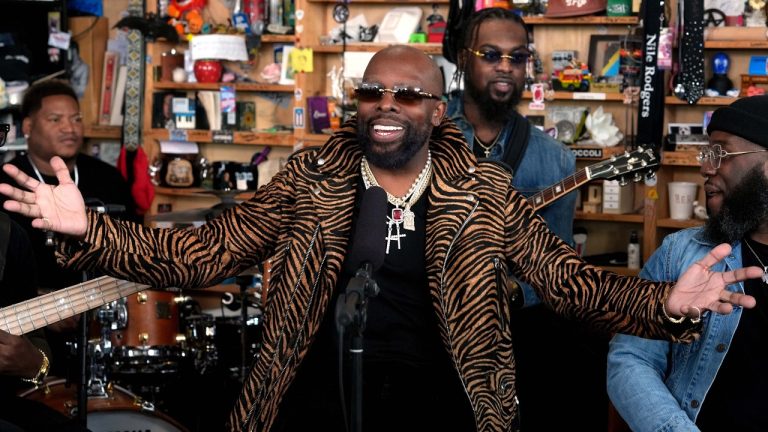 Joe: Tiny Desk Concert