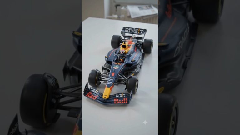 Redbull F1 VS Ferrari F1 #redbullracing #ferrarif1 #maxverstappen #lewishamilton #satisfying