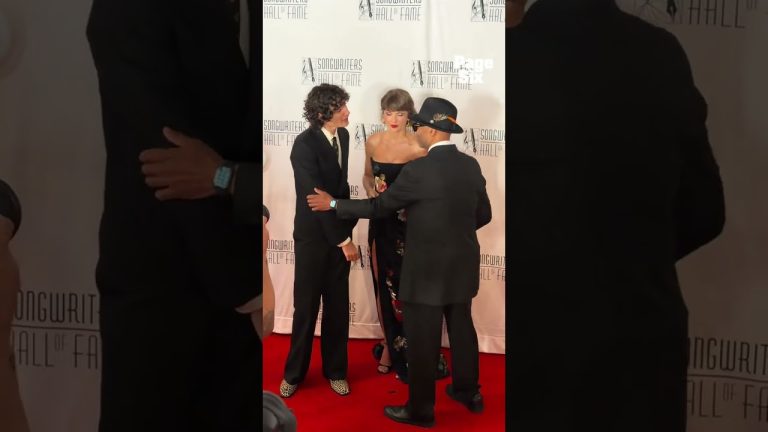 Taylor Swift introduced Sombr to Jimmy Jam at the Songwriters Hall of Fame Awards in NYC. 🎶 #shorts