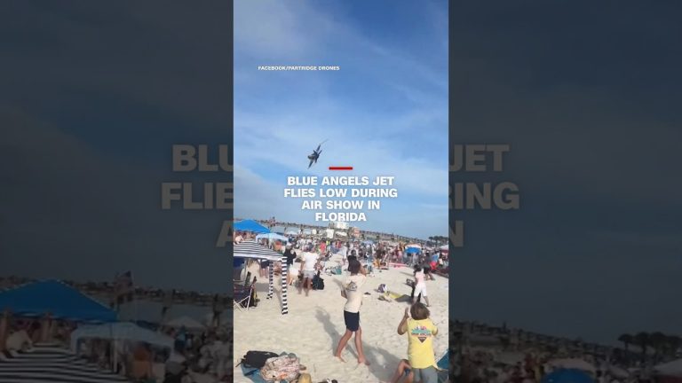 Blue Angels jet flies low during air show in Florida