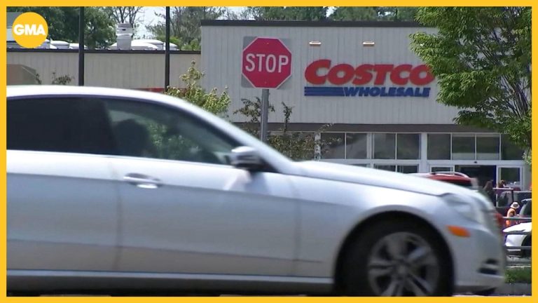 Costco shoppers’ parking struggles go viral