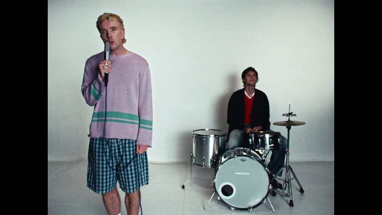 Good Neighbours – Mary Jane (Official Video)