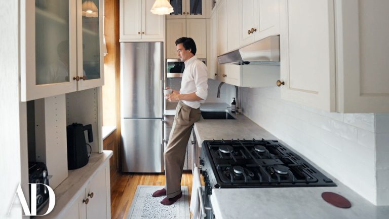 How an Interior Designer Maximized a 330-Sq-Ft Chinatown Apartment | Architectural Digest