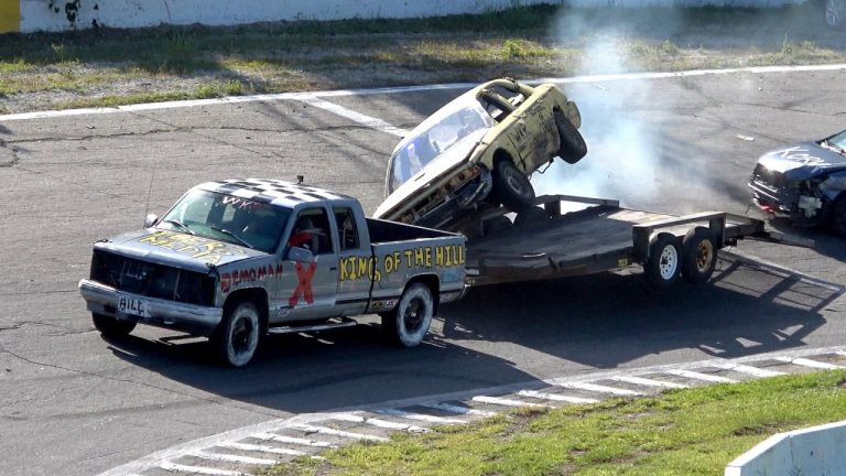 ‘King of the Hill’ Trailer Race – Hudson Speedway Labor Day Thrill Show 2026