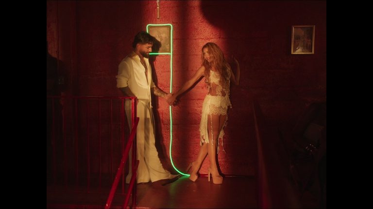 Maluma & Shakira – AGUA (Official Video)